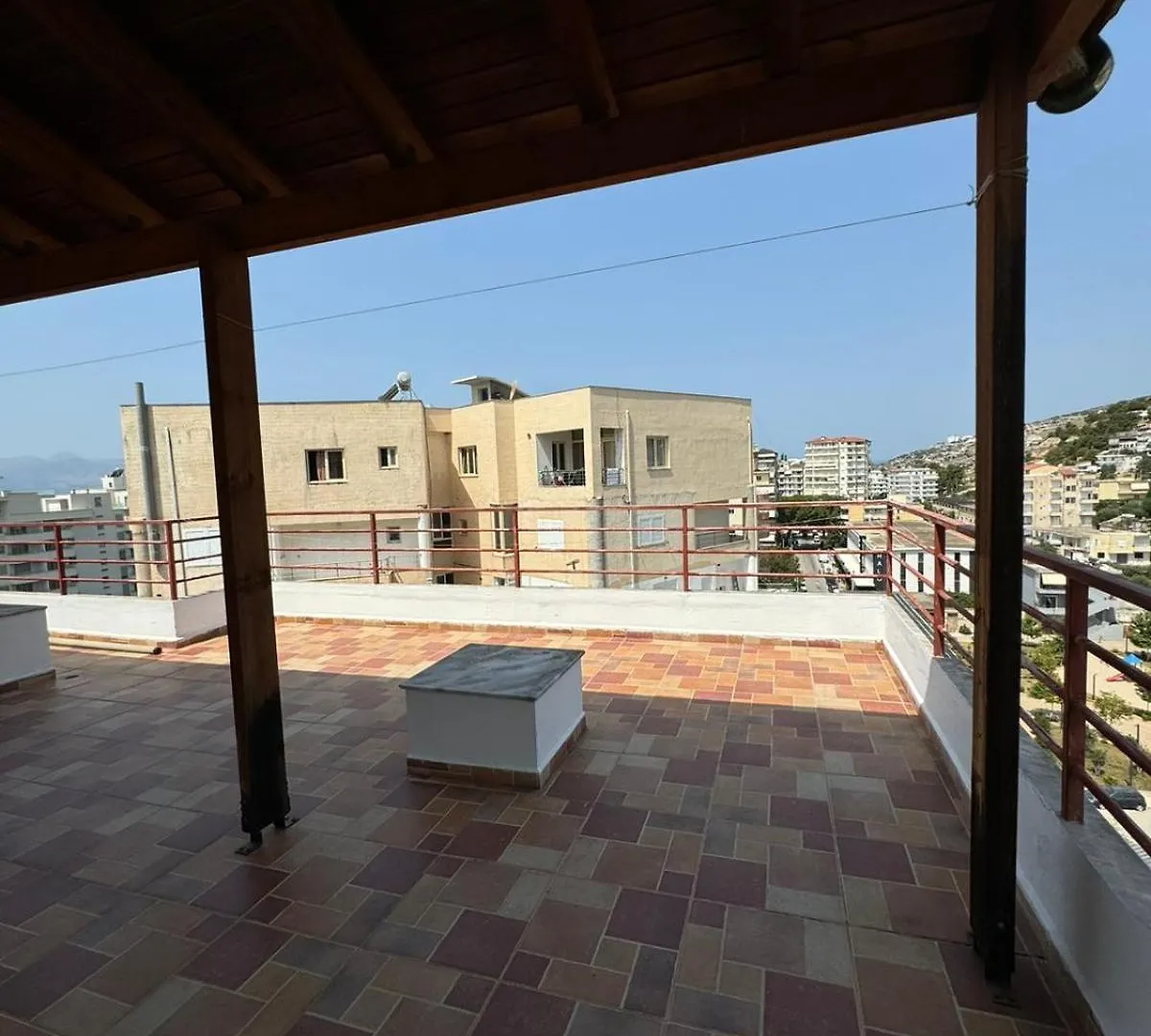 Appartement Seaview Penthouse In Saranda - Near The Beach