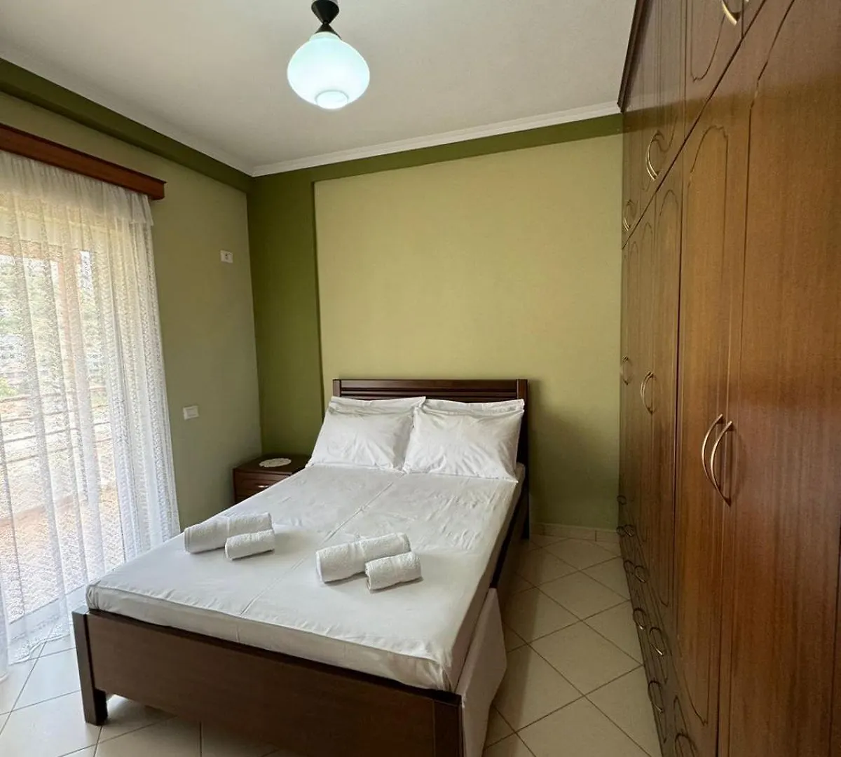 Seaview Penthouse In Saranda - Near The Beach